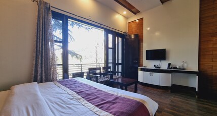 Uber Hotels Room Type - Deluxe Room with Valley view