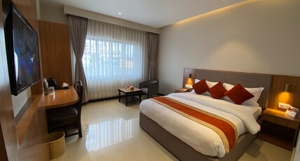 Landmark Narayani Room Type - Master Deluxe Room
