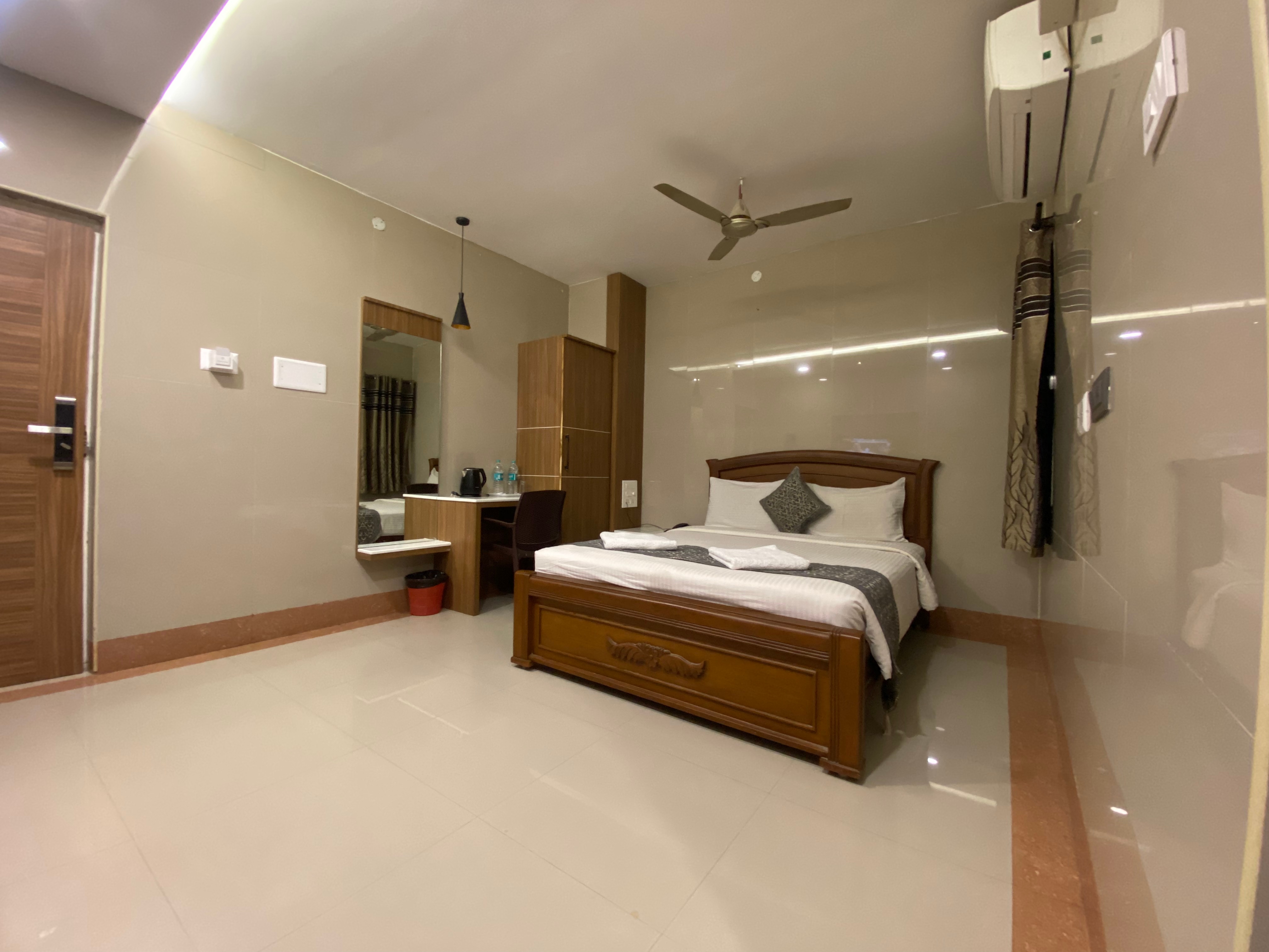 Hotel Sivas Regency - Tap to explore photos