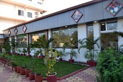 Hotel Shimon Inn