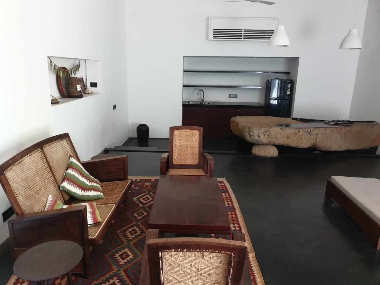 Aruna Villa - Dhrishya - Tap to explore photos