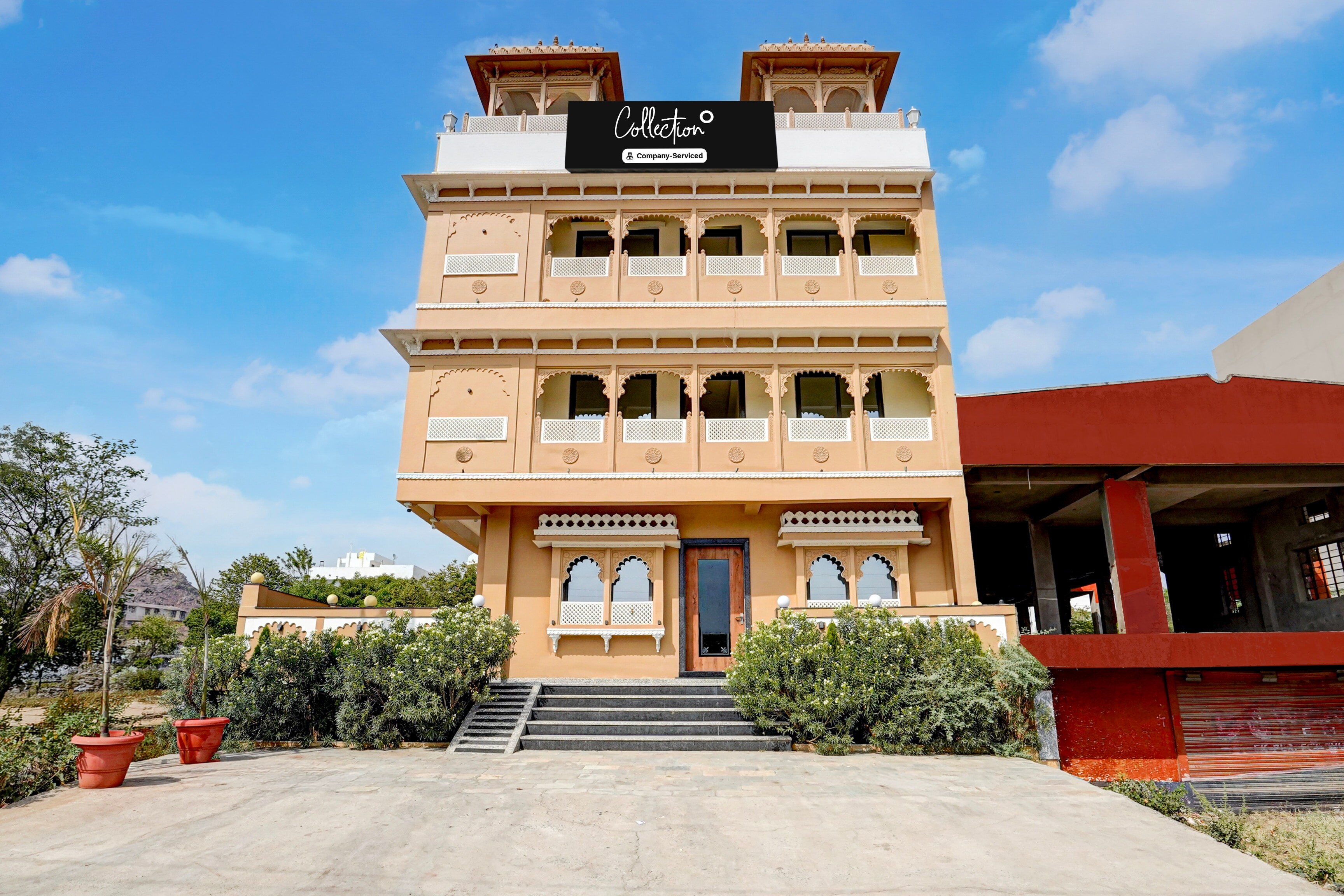 Collection O RTO Office Udaipur Formerly Mewar Mahal - Tap to explore photos