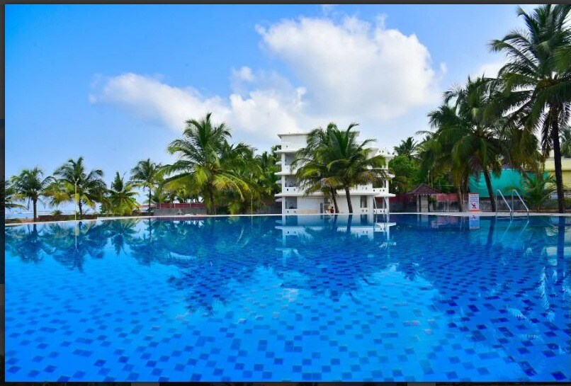 Visava Beach Resort - Tap to explore photos