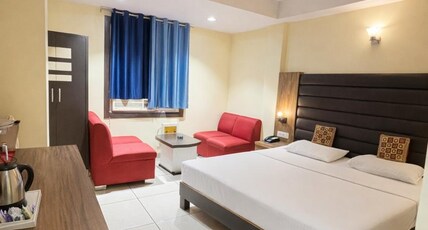 Hotel Galaxy Tower Room Type - Premier Room