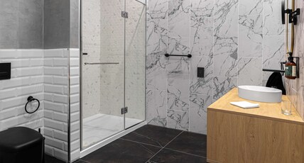 The Basilian Minsk, Curio Collection by Hilton Room Type - KING STUDIO