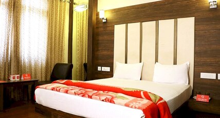Hotel Mahadev Villa Room Type - Deluxe 4 Bedded Family Room