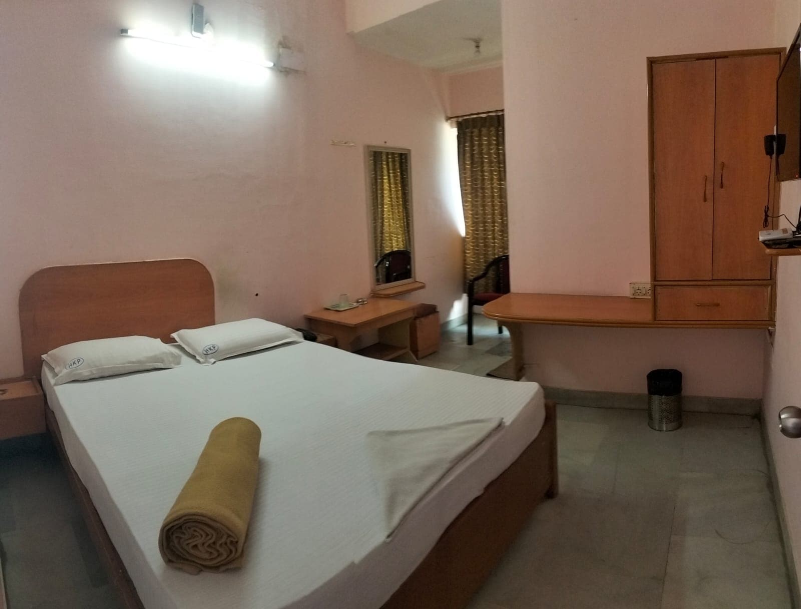Hotel Kirthika Palace - Tap to explore photos
