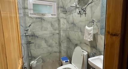 Vizvei Home Stay Room Type - Deluxe Suit Vizvei Home Stay Room Type - Deluxe Suit