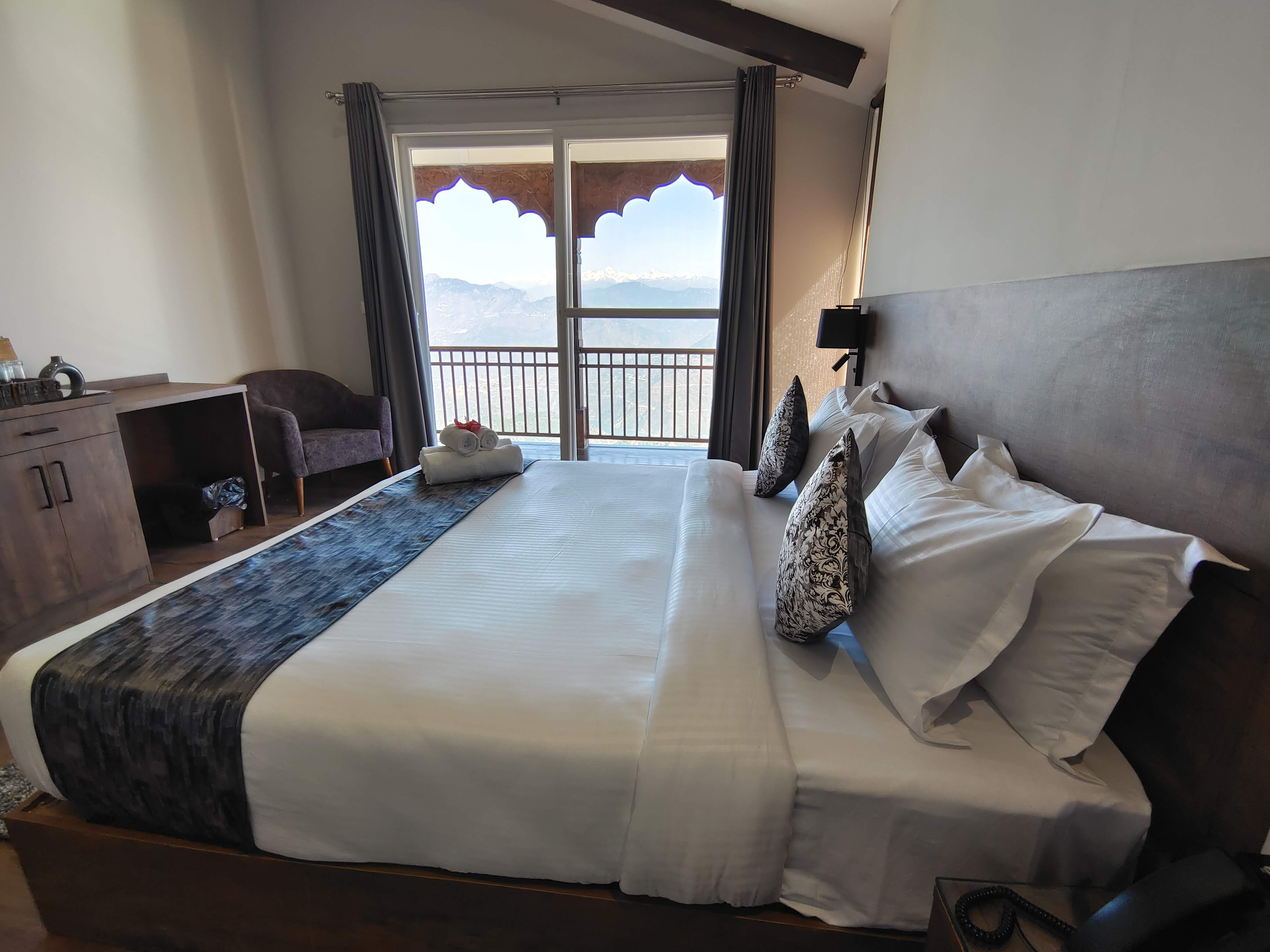 The Rudraksh A Himalayan Retreat - Tap to explore photos