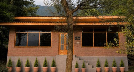 Hotel Volga Main Market Pahalgam Room Type - Willow Creek The Wild Flower- A 2 BHK Villa