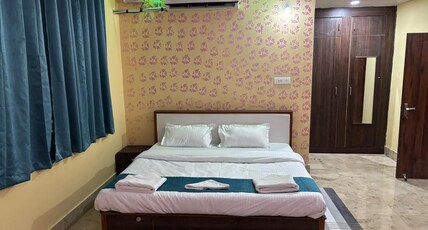Vrisha Inn Room Type - Premium