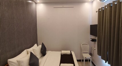 Le Avirah Room Type - Standard Room