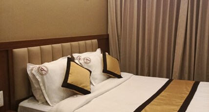 Aanvi Suites Room Type - Deluxe Double Room