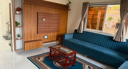 Shreya Bungalow Mahabaleshwar Room Type - Shreya Bungalow Mahabaleshwar