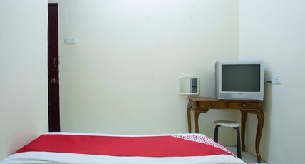 Hotel O Perfect Class Hotel Room Type - Spot on Double