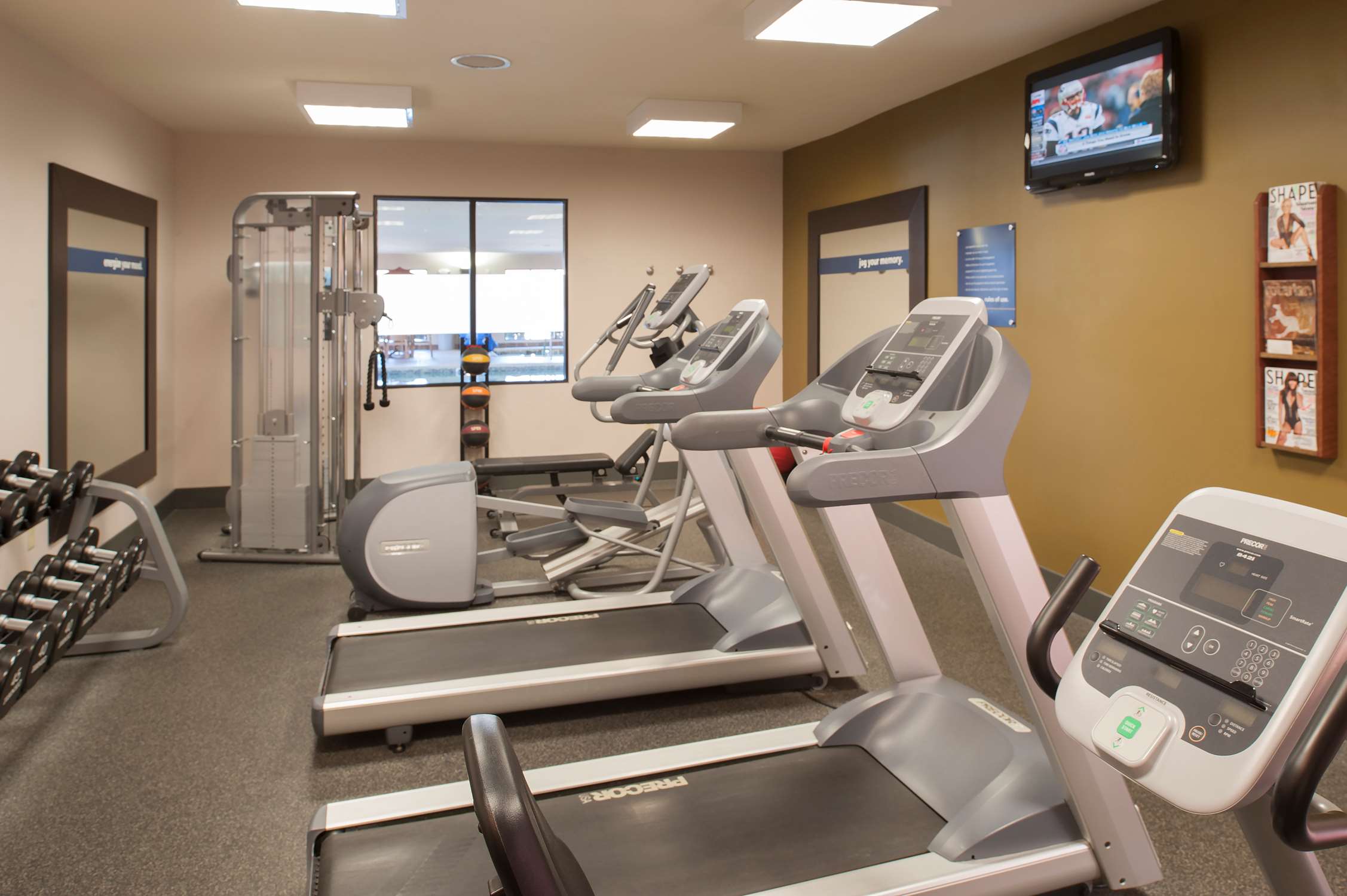 Hampton Inn by Hilton MACOMB - Tap to explore photos