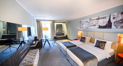 Holiday Inn LUBECK Room Type - 2 Single Bed Superior