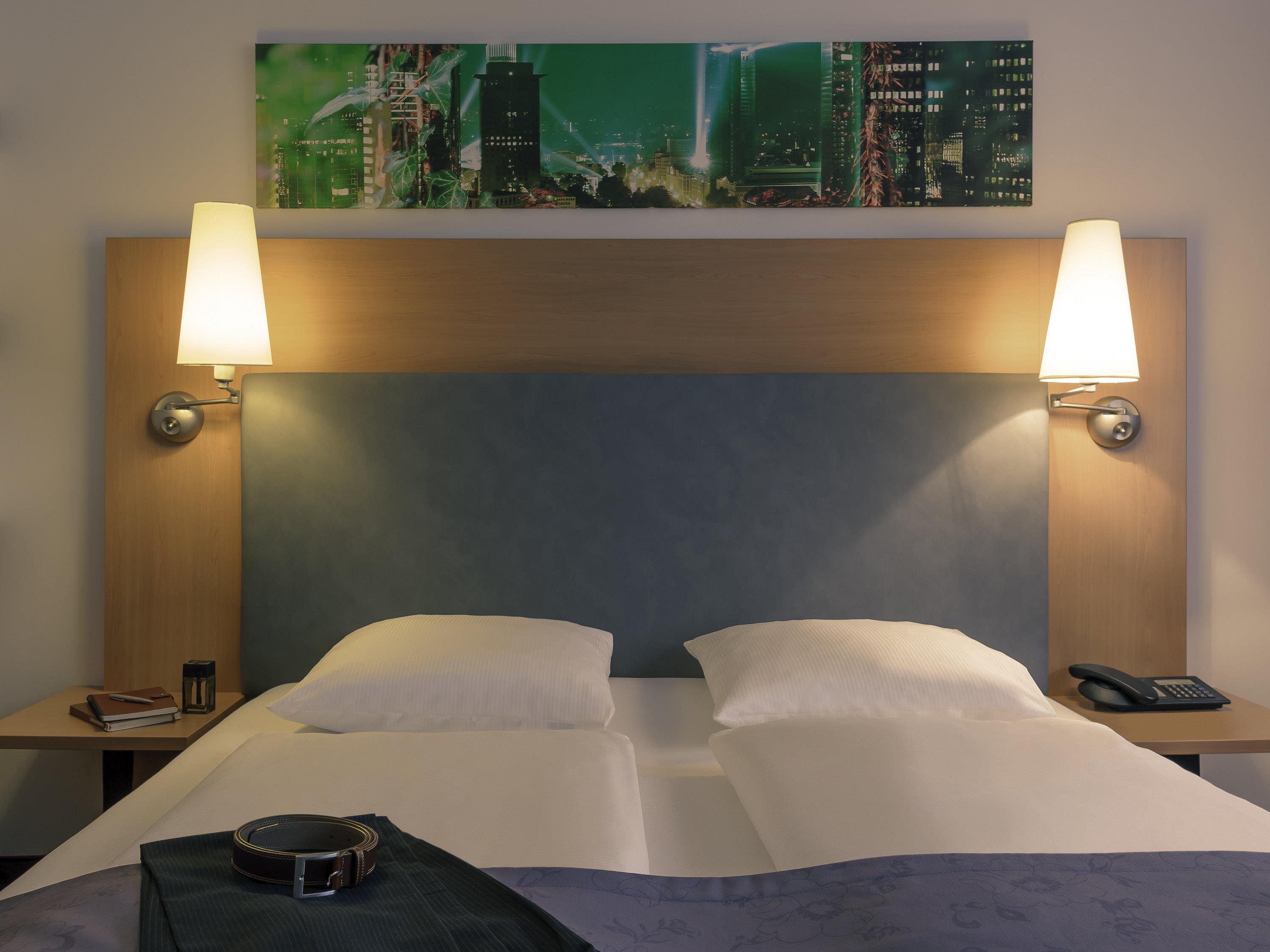 MERCURE FRANKFURT ESCHBORN SUED - Tap to explore photos