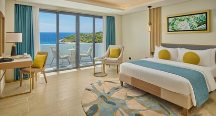 Chancellor Hotel Boracay Room Type - Junior Suite with Extra Space and Terrace