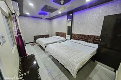 Shree Mahakal Lok Guest House and Restaurant