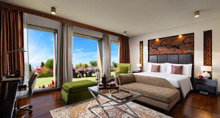 Taj Dal View, Srinagar Room Type - Superior Room King Bed
