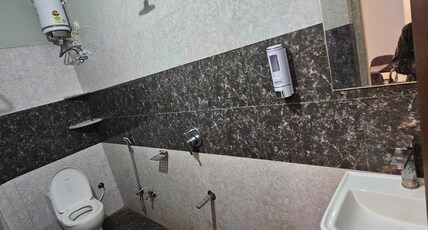 Shree hotel Room Type - Bedroom 9