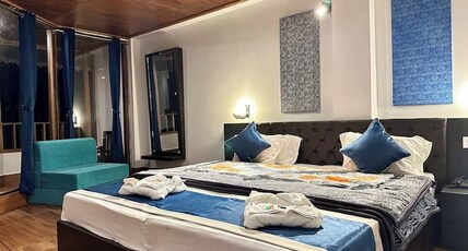 Hotel Norling Room Type - Executive Deluxe Mount View Room