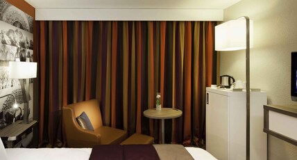 Mercure Chambery Centre Room Type - Classic Room with 1 double bed