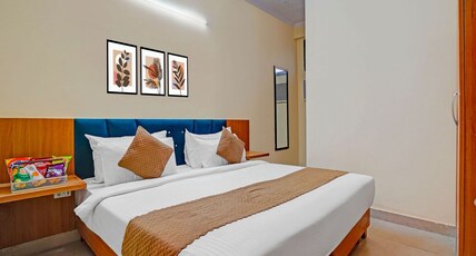 SnapStayz Room Type - Standard Double Room