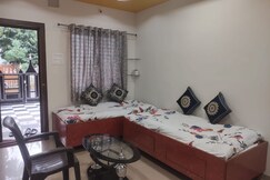 Shivvatsalya And Shivlaya Homestay