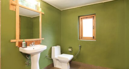 Pinewood Cottage Pangot Room Type - Woodan Cottage