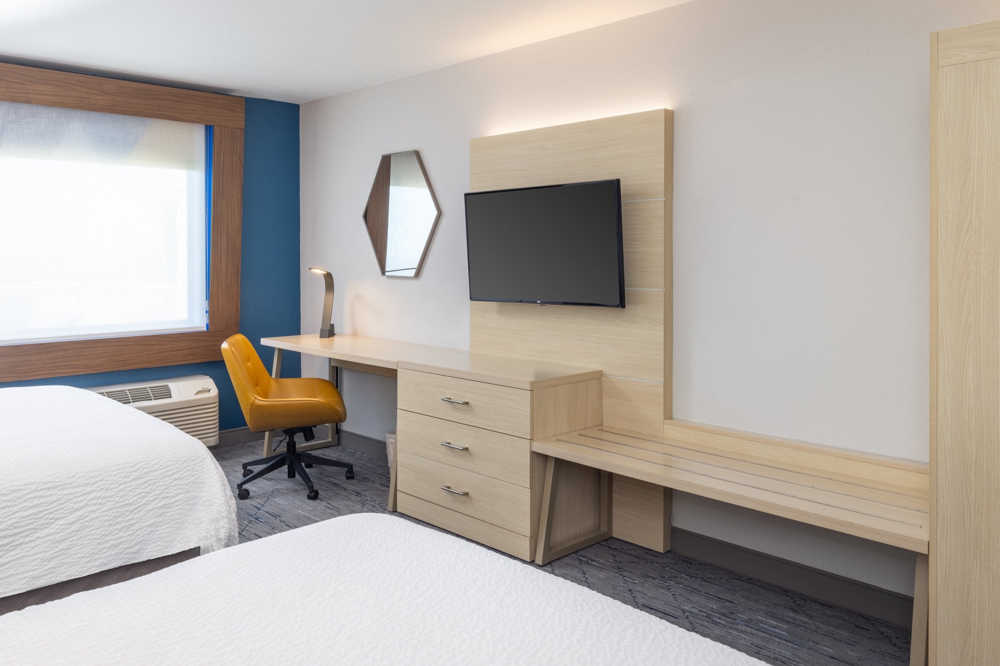Holiday Inn Express & Suites Phoenix West - Buckeye, an IHG Hotel - Tap to explore photos