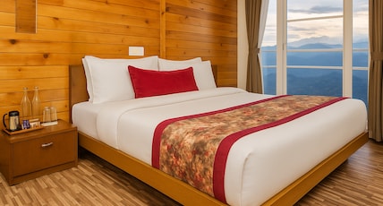 Summit Grace Boutique Hotel & Spa, Darjeeling Room Type - Deluxe Kanchenjunga View Room with Balcony Summit Grace Boutique Hotel & Spa, Darjeeling Room Type - Deluxe Kanchenjunga View Room with Balcony