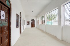 Hotel O by OYO S1 Hotel Palace NH 19