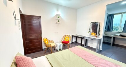 The TURQUOIISE House.. Room Type - Studio without balcony