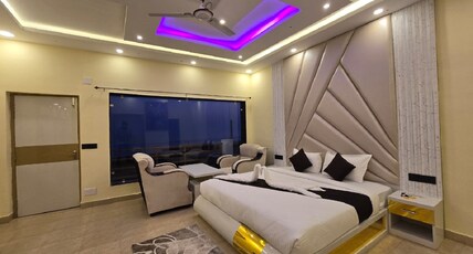 Ricardo Beach Resort Room Type - Premium Room with Sea View