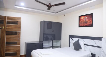 R I KRISHNA RESIDENCY Room Type - Pent House - Family Room