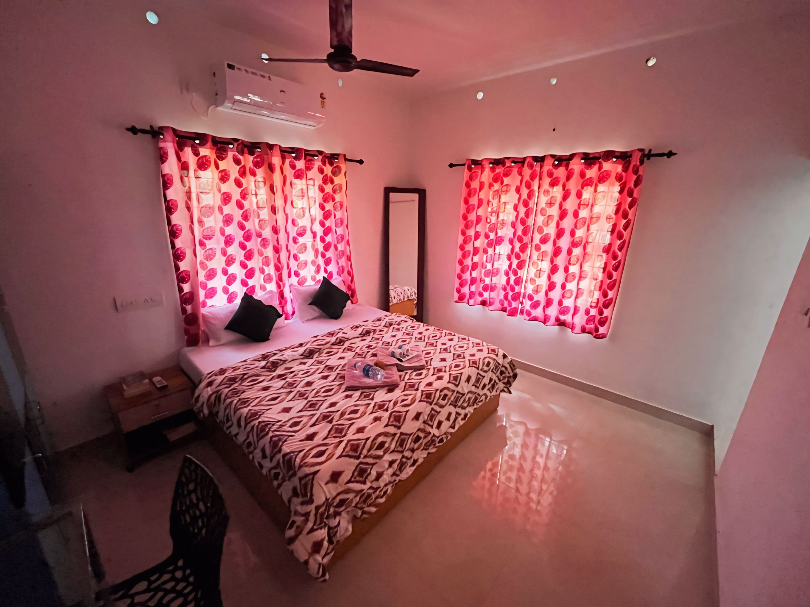 Paddy N Canal Homestay - Tap to explore photos