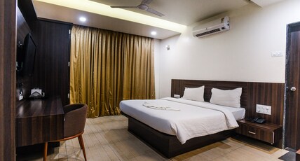 Hotel Manasi Pride Room Type - Deluxe AC Room