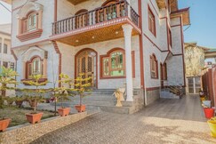 Rooms of Simba Homestay|5BR| A Home In Kashmir by Homeyhuts
