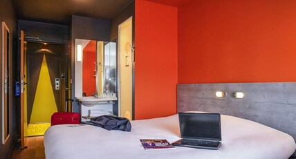 Ibis Budget Saint Lo Room Type - TWIN - Room with twin beds
