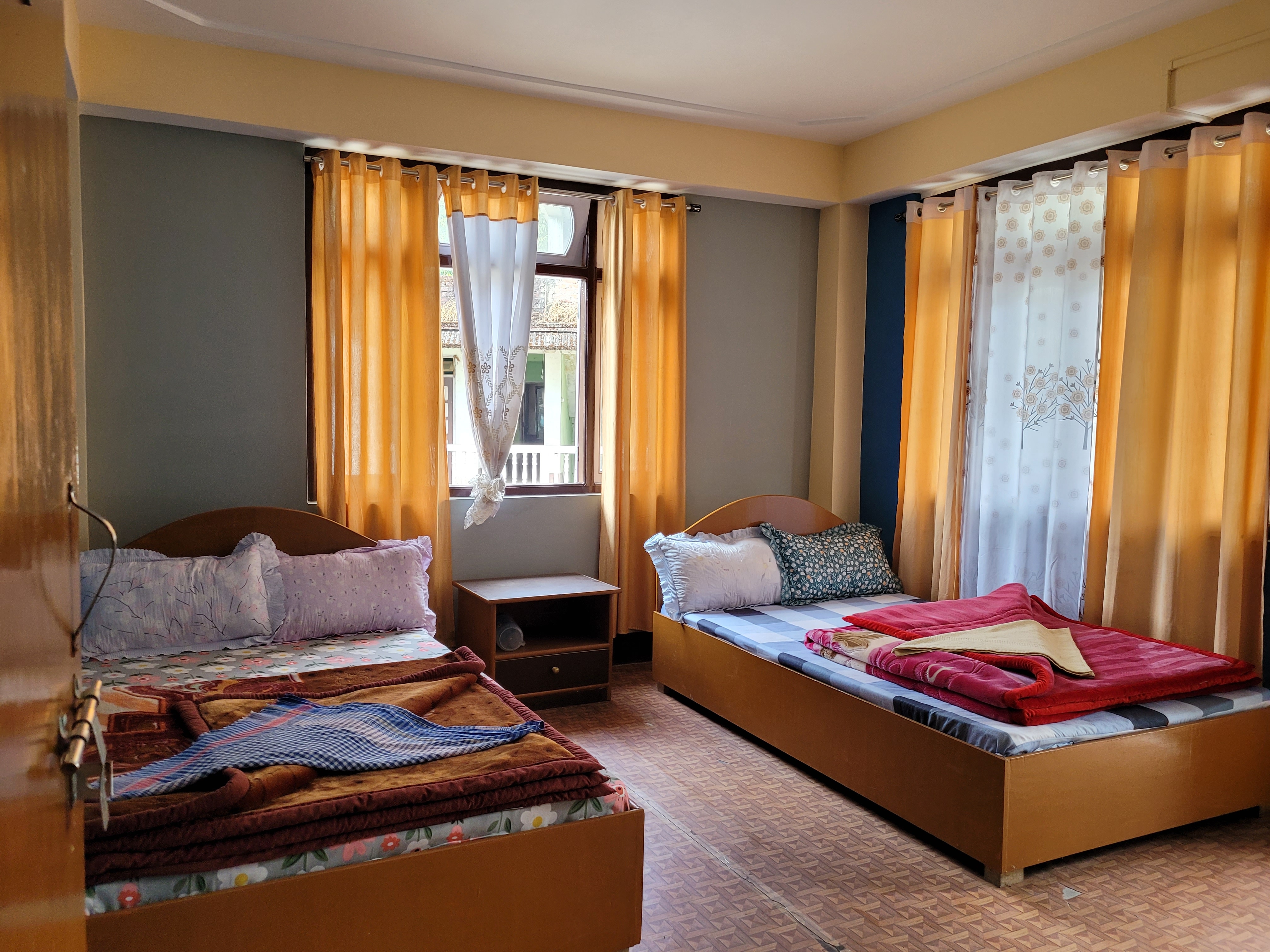 Mountaineers Homestay - Tap to explore photos