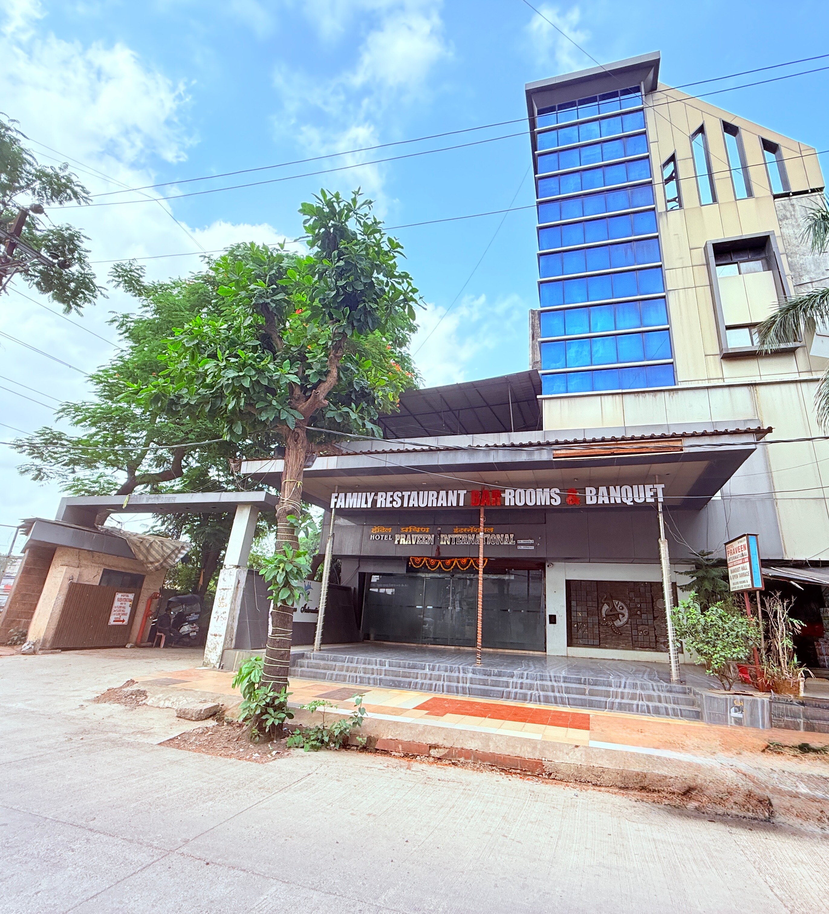 Praveen International Hotel - Tap to explore photos