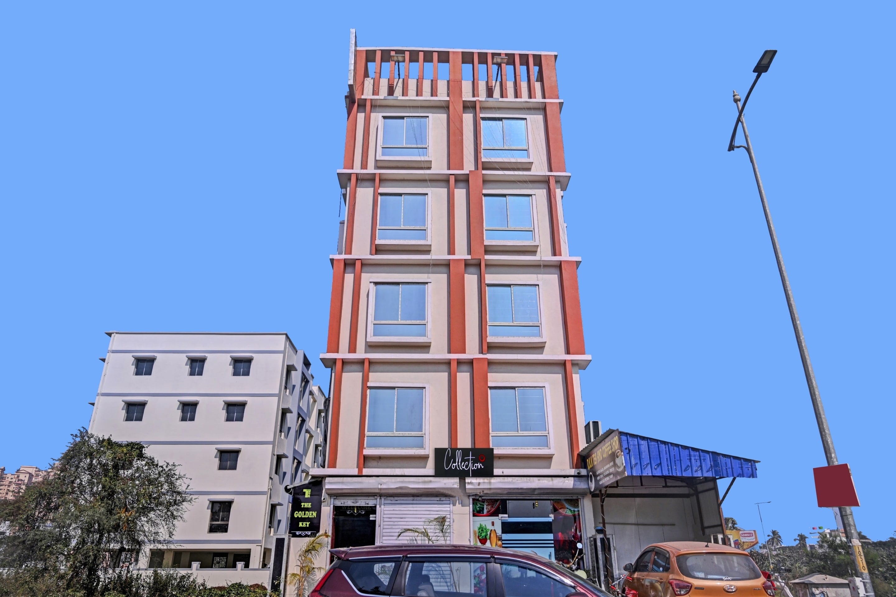 Hotel O S.S Hotel Near Netaji Subhash Chandra Bose International Airport - Tap to explore photos