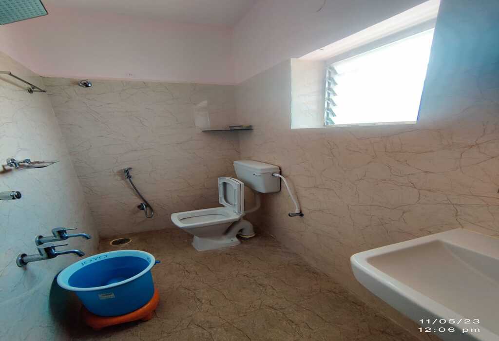 HOTEL JOTHI GRAND - Tap to explore photos