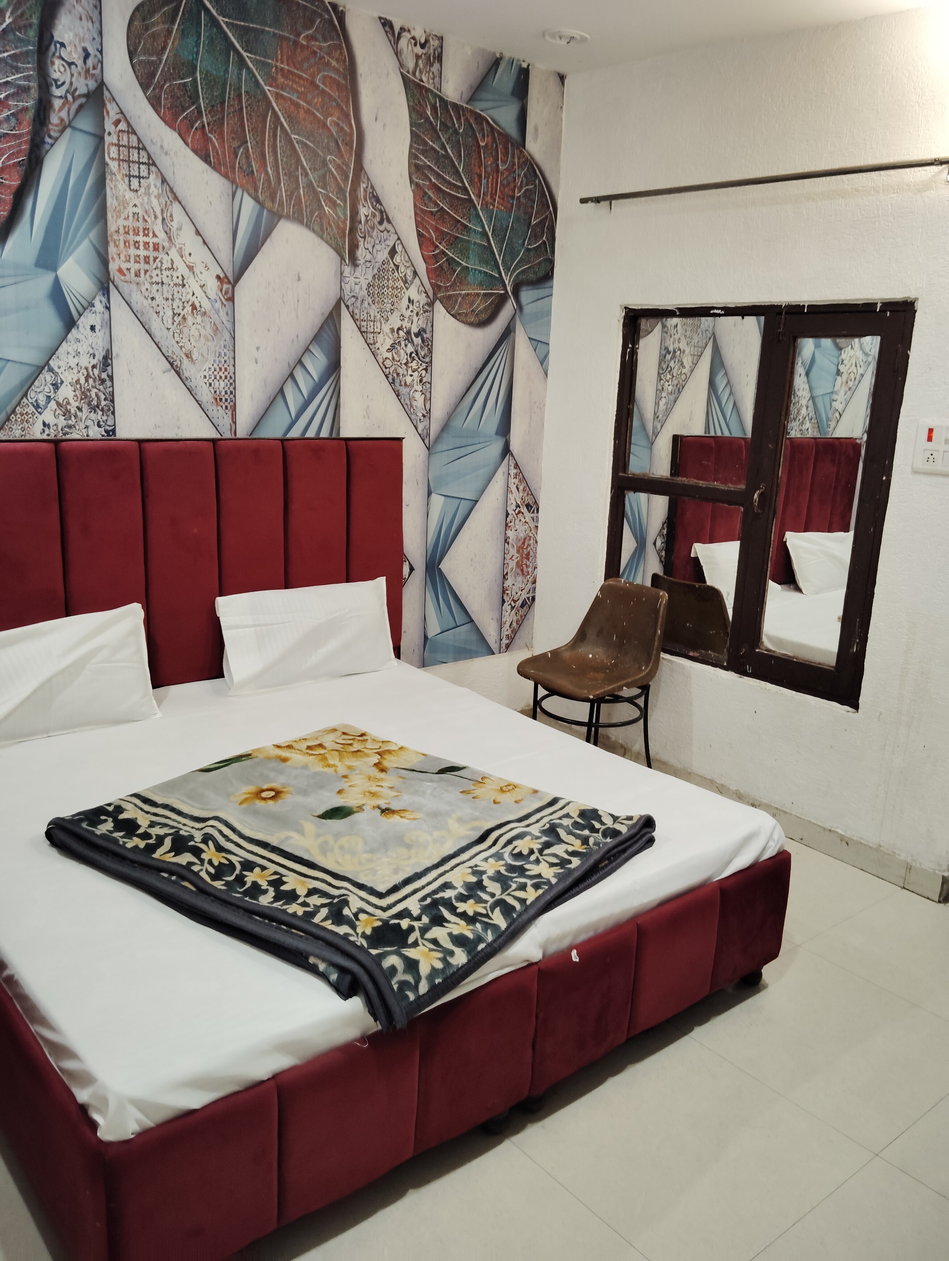 Hotel Vaansh - Tap to explore photos