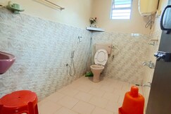 Silver Spruce Entire First Floor Villa Kotagiri ( 2BHK )