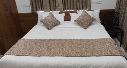 Daffodil Suites by RHLV Room Type - Standard NON AC ROOM