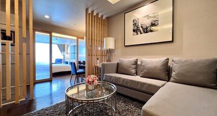 Sora Resort & Suites Sukhumvit Room Type - Premium One Bedroom Suite (City View)