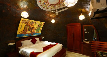 Wayanad Cave And Pillor Resort Room Type - Cave Rooms